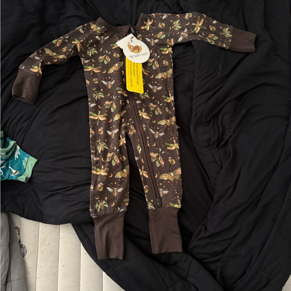 Sleep sloth bamboo sleeper